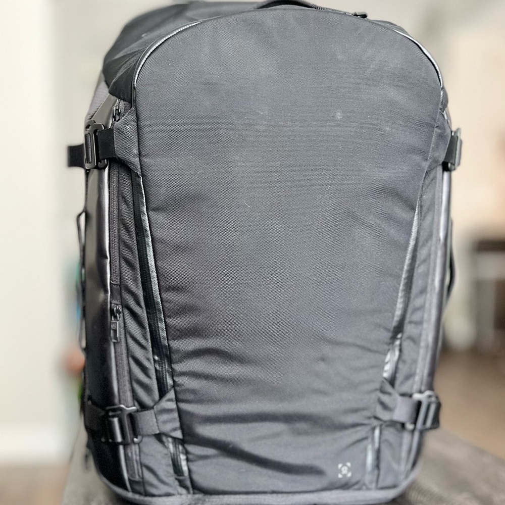 Unisex Lululemon Weekender Backpack